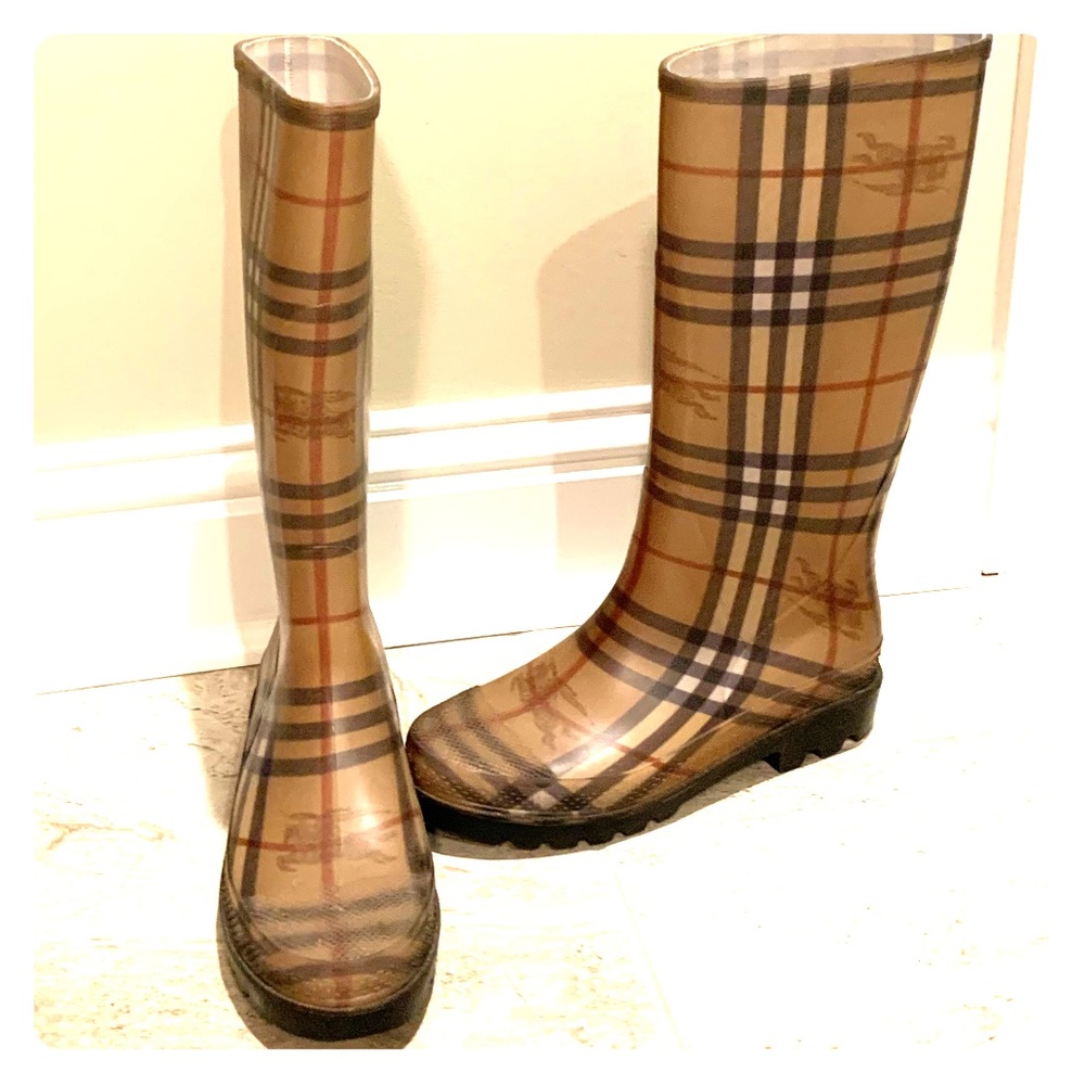 Burberry Rainboots Size 38